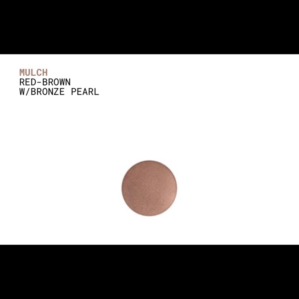 New MAC single eyeshadow “Mulch”
